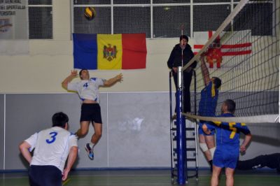 Prima victorie din acest an la volei masculin