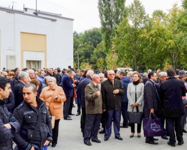 Inaugurarea savanților și medicilor iluștri